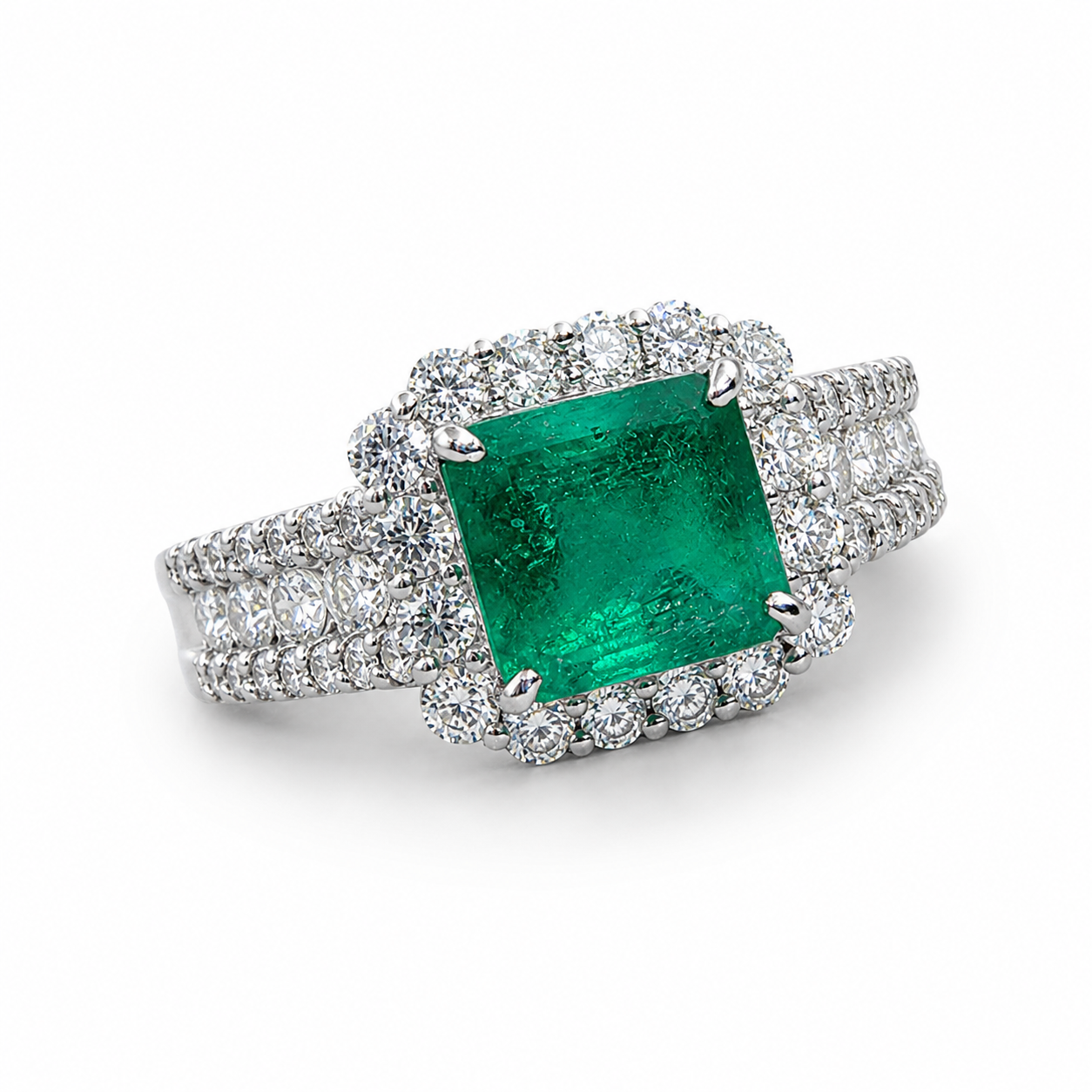 Emerald & Diamond Ring in PT900 – Size 12